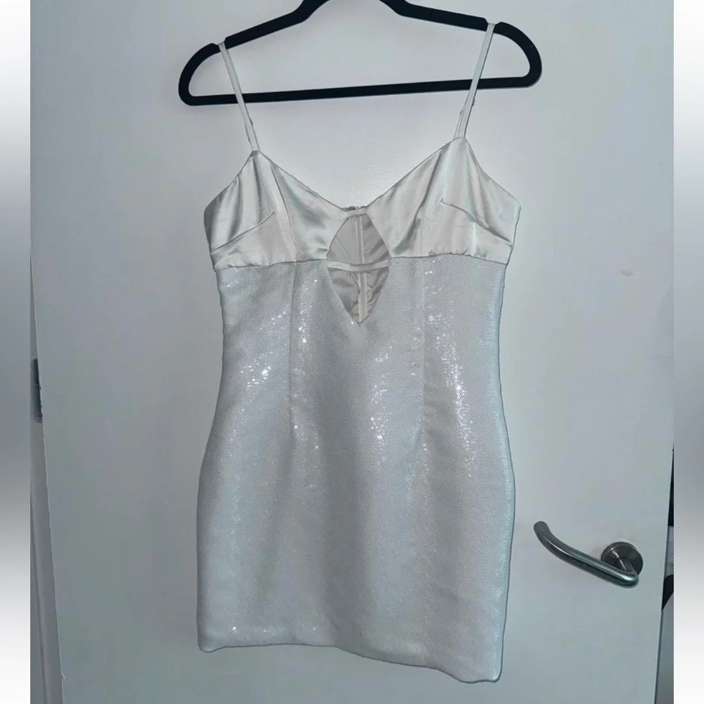 NWT HEIRESS x REVOLVE White Satin & Sequin Cutout Cocktail Bodycon Mini Dress